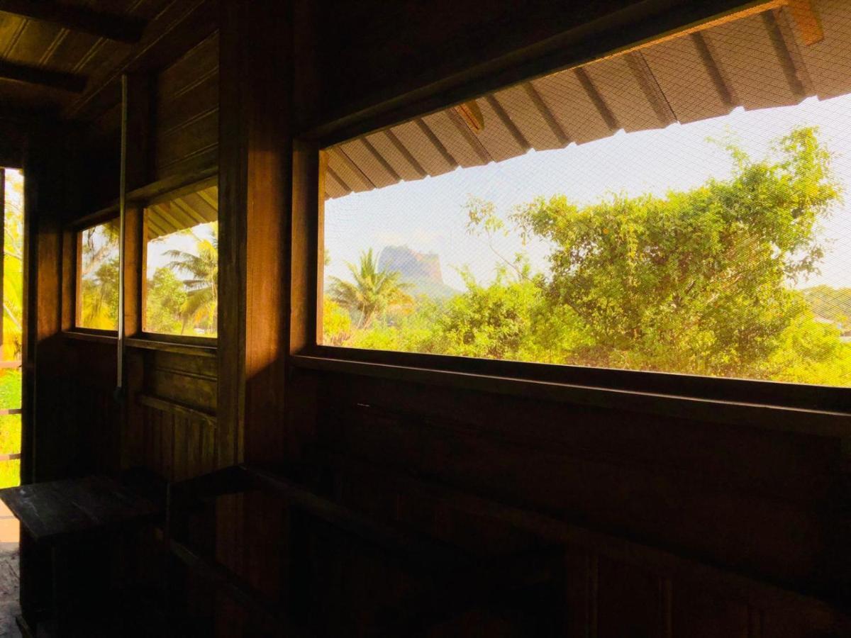 Sigiriya Paddy Field Hut Villa Kültér fotó